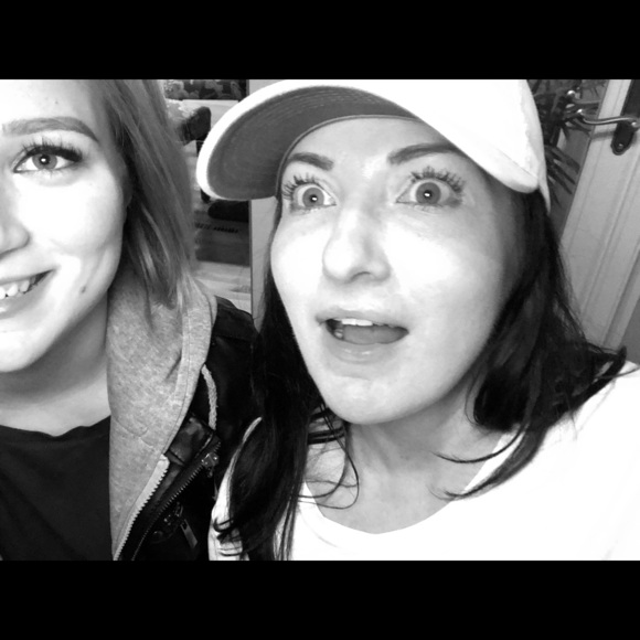 Meet your Posher, Lindsay - Picture 1 of 1